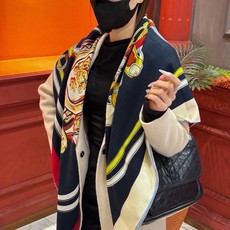 羊绒新款🆕🏇🏇买了都说好看‼️推荐💕【华丽的缰辔双面同色140】羊绒方巾,顶级工艺超值‼️爱马仕专柜爆款 羊绒新款🆕🏇🏇买了都说好看‼️推荐💕【华丽的缰辔双面同色140】羊绒方巾,顶级工艺超值‼️爱马仕专柜爆款