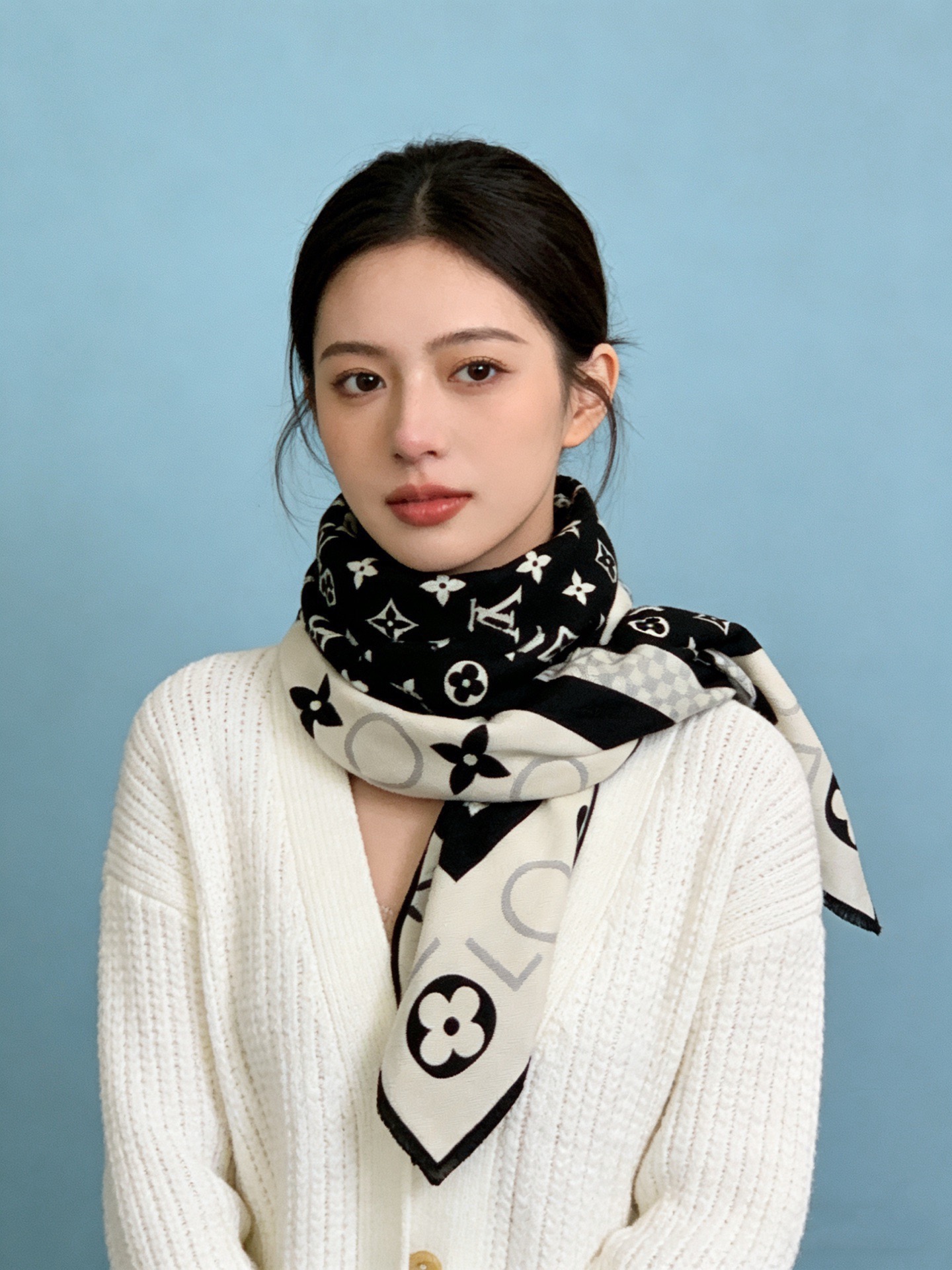 MONOGRAM INFINITY 140丝绒方巾【140顶级丝绒双面同色】Monogram Infin