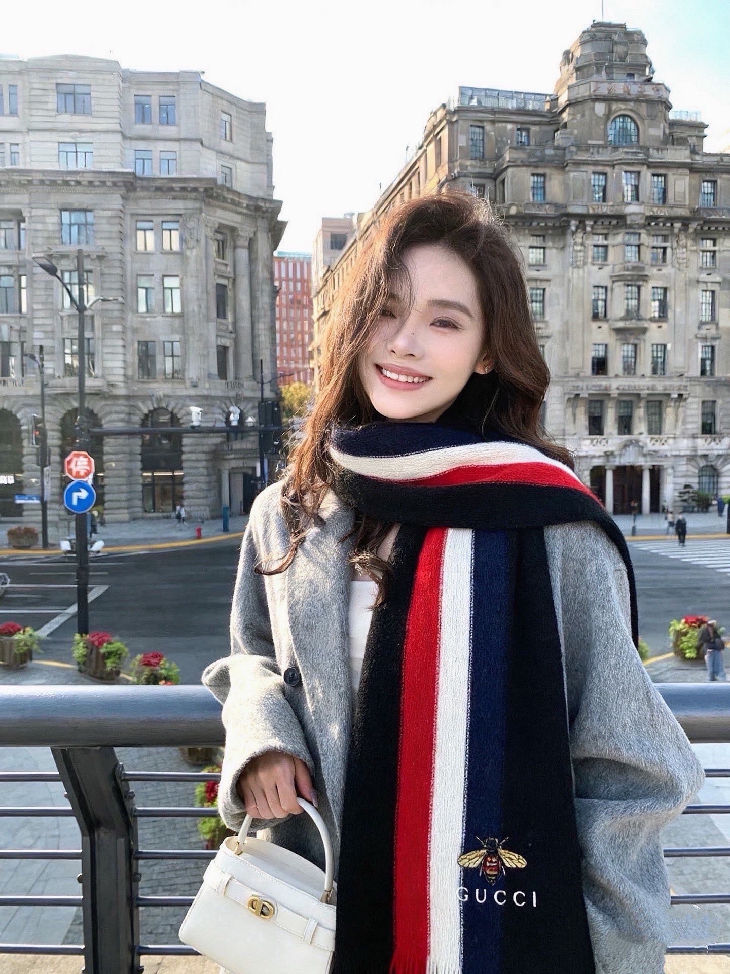 男女同款，百分百纯羊绒 Gucci 高端羊绒针织围巾！】可正式，可随意，非常Classical的设计。这