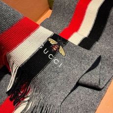男女同款,百分百纯羊绒 Gucci 高端羊绒针织围巾!】可正式,可随意,非常Classical的设计。这 男女同款,百分百纯羊绒 Gucci 高端羊绒针织围巾!】可正式,可随意,非常Classical的设计。这