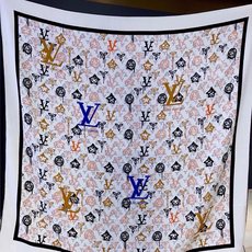 LV x TM 140披肩【140顶级丝绒双面同色披肩】本款L Multicolor披肩出自路易威登与知 LV x TM 140披肩【140顶级丝绒双面同色披肩】本款L Multicolor披肩出自路易威登与知