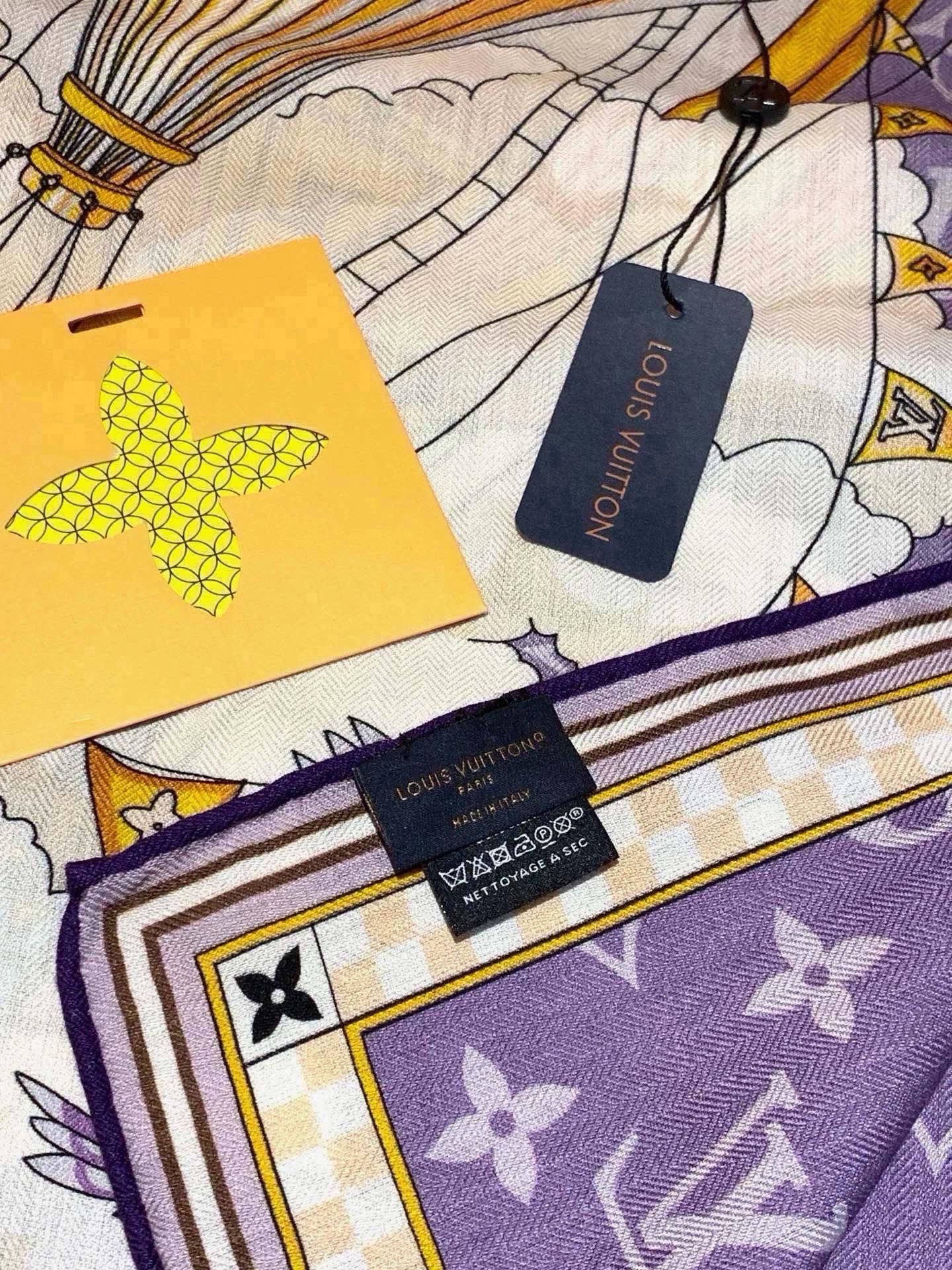 LV x TM 140披肩 【140顶级丝绒双面同色披肩】 本款L Multicolor披肩出自路易威登与知名日本艺术家