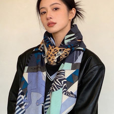羊绒新款🆕👏👏买了都说好看‼️推荐💕爱马仕双面同色羊绒方巾【双面同色140】,顶级工艺超值‼️爱马仕专柜爆款🎁💟立体呈现 羊绒新款🆕👏👏买了都说好看‼️推荐💕爱马仕双面同色羊绒方巾【双面同色140】,顶级工艺超值‼️爱马仕专柜爆款🎁💟立体呈现