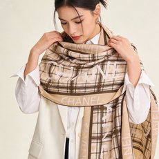 😘新款 💖🌟【康鹏街31号】羊绒方巾‼️抢‼️VIP推荐 ‼️👍下手一定要快【高端 大爱❤️女人尤物 货极少 四季都可以 😘新款 💖🌟【康鹏街31号】羊绒方巾‼️抢‼️VIP推荐 ‼️👍下手一定要快【高端 大爱❤️女人尤物 货极少 四季都可以