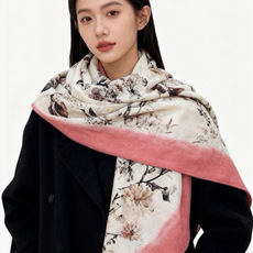 Dior 140丝绒双面同色印花披肩Millefiori 图案 这款披肩饰以多色 Millefiori 图案,以柔和精致 Dior 140丝绒双面同色印花披肩Millefiori 图案 这款披肩饰以多色 Millefiori 图案,以柔和精致