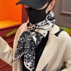 羊绒新款🆕👏👏买了都说好看‼️推荐💕爱马仕双面同色羊绒方巾【玛雅森林双面同色140】,顶级工艺超值‼️爱马仕专柜爆款🎁💟 羊绒新款🆕👏👏买了都说好看‼️推荐💕爱马仕双面同色羊绒方巾【玛雅森林双面同色140】,顶级工艺超值‼️爱马仕专柜爆款🎁💟