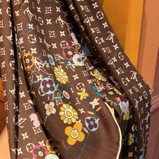MONOGRAM INFINITY 140丝绒方巾 【140顶级丝绒双面同色】 Monogram Infinity 方巾 MONOGRAM INFINITY 140丝绒方巾 【140顶级丝绒双面同色】 Monogram Infinity 方巾