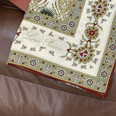 💟ETRo 秋冬抢先 上新💞【双面同色丝绒方巾】手工卷边山羊绒和真丝混纺披肩(70%山羊绒,30%桑蚕丝) 这款披肩采用 💟ETRo 秋冬抢先 上新💞【双面同色丝绒方巾】手工卷边山羊绒和真丝混纺披肩(70%山羊绒,30%桑蚕丝) 这款披肩采用