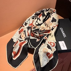 高级成衣系列~Chanel 【140双面同色丝绒披肩】 此系列谱写一曲自由轻灵的赞歌 本系列作品创新演绎品牌的风格符号 高级成衣系列~Chanel 【140双面同色丝绒披肩】 此系列谱写一曲自由轻灵的赞歌 本系列作品创新演绎品牌的风格符号