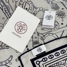 ✨✨【双面同色 丝绒款】H家羊绒新款 买了都说好看‼️推荐💕【爱心骏马 140】羊绒方巾‼️H家ZG爆款🎁💟立体呈现图案 ✨✨【双面同色 丝绒款】H家羊绒新款 买了都说好看‼️推荐💕【爱心骏马 140】羊绒方巾‼️H家ZG爆款🎁💟立体呈现图案
