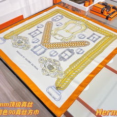 爱马仕(Hermès)90丝巾 经典款“Boucles et Sangles du Trian”真丝方巾 采用18m 爱马仕(Hermès)90丝巾 经典款“Boucles et Sangles du Trian”真丝方巾 采用18m