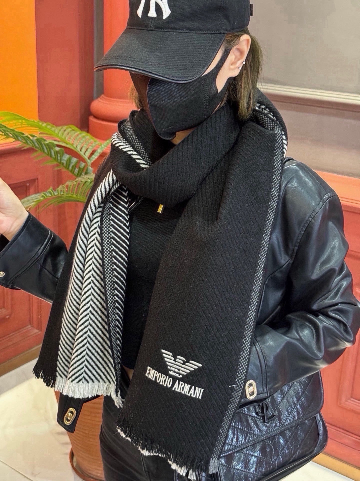 EMPORIO ARMANI。EA阿玛尼。秋冬新品，男士羊绒围巾。，无敌贴身质感，弹力极好，超级搭配王，EA每年必出的经