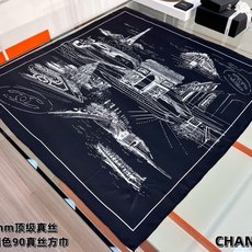 Dior 印花方巾 90 厘米白色桑蚕丝斜纹面料多色 十二星座系列图案 这款方巾饰以 十二星座系列 图案,呈现柔和的水彩 Dior 印花方巾 90 厘米白色桑蚕丝斜纹面料多色 十二星座系列图案 这款方巾饰以 十二星座系列 图案,呈现柔和的水彩