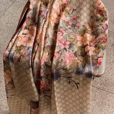 💟秀外慧中,美到过分❗️上身效果疯狂的喜欢❗️Gucci New~300支高端戒指绒!真心美爆了的设计,这个花卉元素真的 💟秀外慧中,美到过分❗️上身效果疯狂的喜欢❗️Gucci New~300支高端戒指绒!真心美爆了的设计,这个花卉元素真的