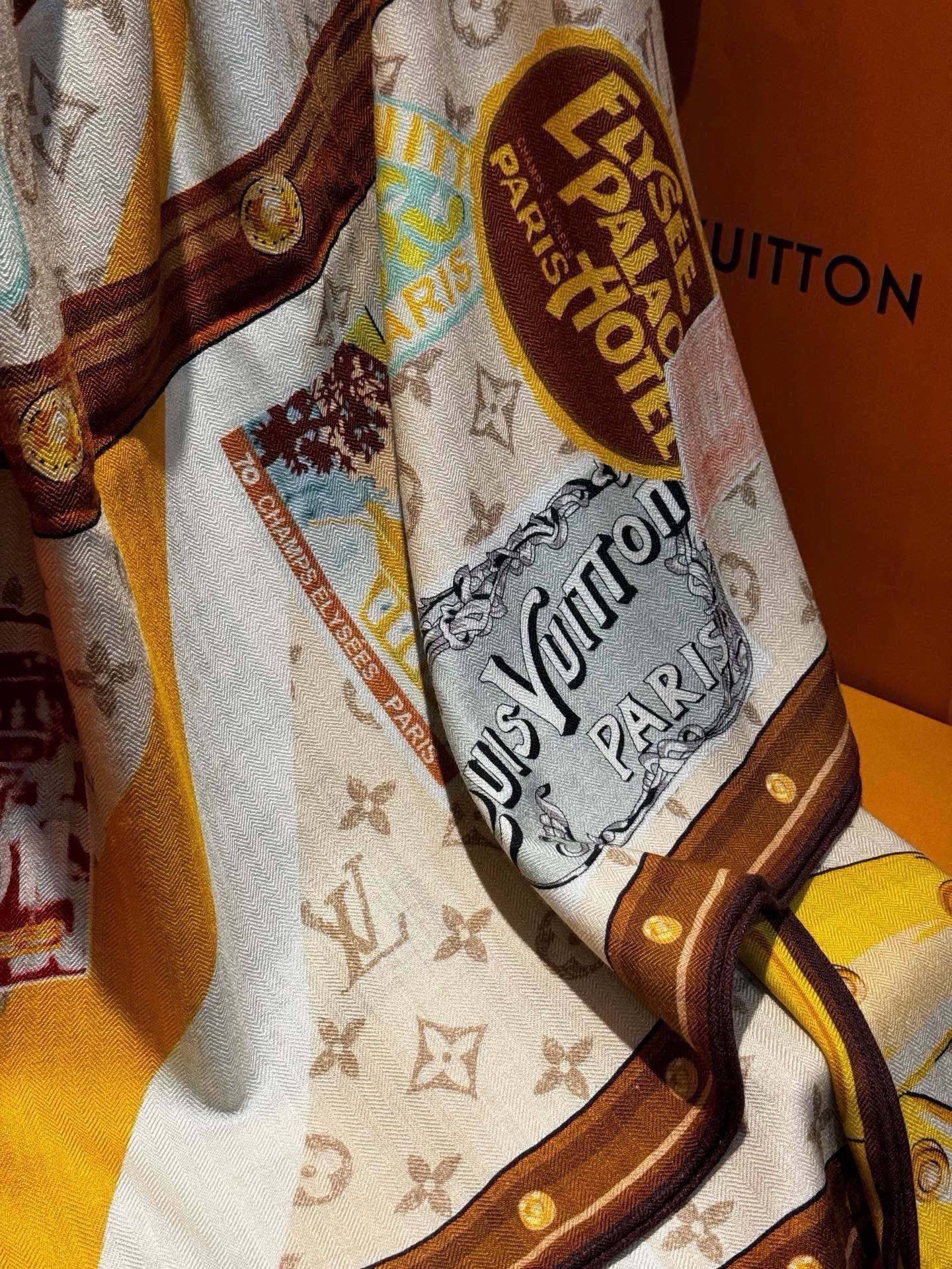 【LV】上新❤️  路易威登 一款值得品细节的高货 抠细节，从一个小块的配色去打败市场货 140方巾 二个配色  欢迎对
