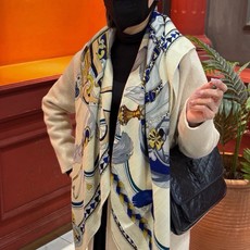 【双面同色】原单爱马仕140cm丝绒方巾💕 甜蜜的鞍具,装饰家芳登和佩西耶设计的一款餐盘增添骑士般的浪漫气息,该餐盘制作 【双面同色】原单爱马仕140cm丝绒方巾💕 甜蜜的鞍具,装饰家芳登和佩西耶设计的一款餐盘增添骑士般的浪漫气息,该餐盘制作