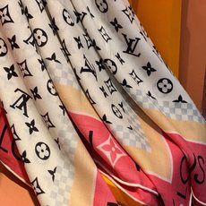 MONOGRAM INFINITY 140丝绒方巾 【140顶级丝绒双面同色】 Monogram Infinity 方巾 MONOGRAM INFINITY 140丝绒方巾 【140顶级丝绒双面同色】 Monogram Infinity 方巾