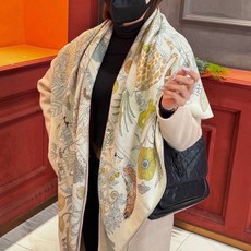 羊绒新款🆕👏买了都说好看‼️推荐💕爱马仕双面同色羊绒方巾,【奇珍乐园双面同色140】顶级工艺超值‼️爱马仕专柜爆款🎁💟立 羊绒新款🆕👏买了都说好看‼️推荐💕爱马仕双面同色羊绒方巾,【奇珍乐园双面同色140】顶级工艺超值‼️爱马仕专柜爆款🎁💟立