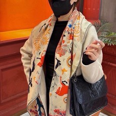 羊绒新款🆕👏👏买了都说好看‼️推荐💕爱马仕双面同色羊绒方巾【玛雅森林双面同色140】,顶级工艺超值‼️爱马仕专柜爆款🎁💟 羊绒新款🆕👏👏买了都说好看‼️推荐💕爱马仕双面同色羊绒方巾【玛雅森林双面同色140】,顶级工艺超值‼️爱马仕专柜爆款🎁💟