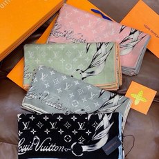 LV x TM 140披肩 【140顶级丝绒双面同色披肩】 本款L Multicolor披肩出自路易威登与知名日本艺术家 LV x TM 140披肩 【140顶级丝绒双面同色披肩】 本款L Multicolor披肩出自路易威登与知名日本艺术家