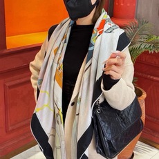 上新❤️。【手提行李】 上新中~ 这款“手提行李”的款式花色也还是比较经典的颜色色也很秋冬。 创作渊源 从委内瑞拉、墨 上新❤️。【手提行李】 上新中~ 这款“手提行李”的款式花色也还是比较经典的颜色色也很秋冬。 创作渊源 从委内瑞拉、墨