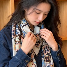 JARDIN DES PLANTES 140双面丝绒~ 【LV秋冬新品】 Jardin Des Plantes 丝绒披肩 JARDIN DES PLANTES 140双面丝绒~ 【LV秋冬新品】 Jardin Des Plantes 丝绒披肩