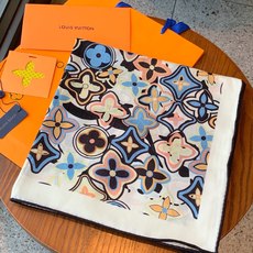 JARDIN DES PLANTES 140双面丝绒~ 【LV秋冬新品】 Jardin Des Plantes 丝绒披肩 JARDIN DES PLANTES 140双面丝绒~ 【LV秋冬新品】 Jardin Des Plantes 丝绒披肩