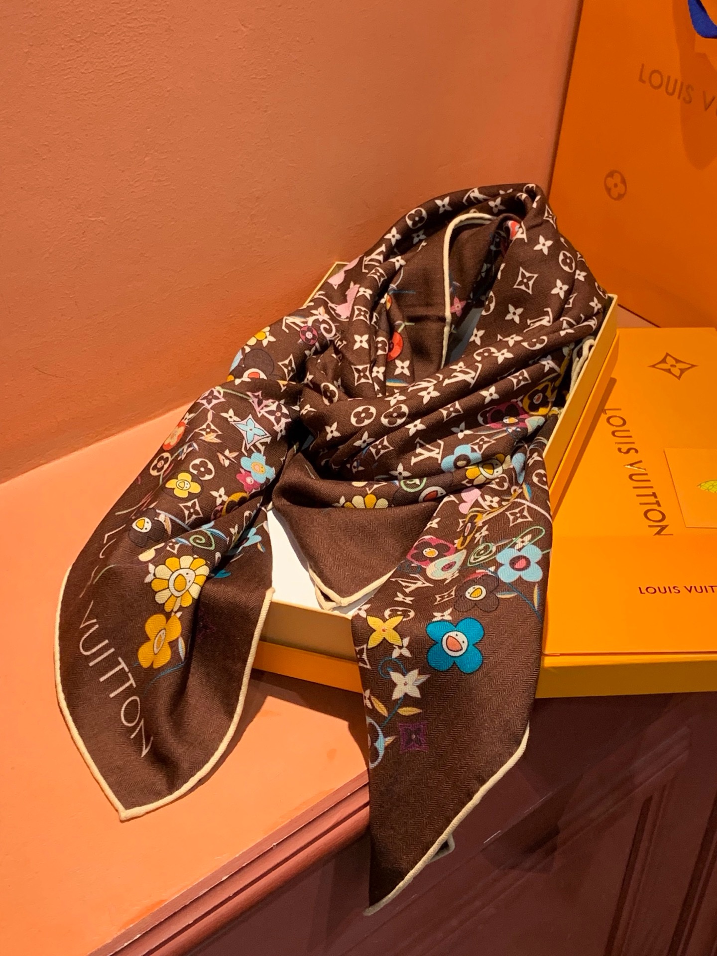 MONOGRAM INFINITY 140丝绒方巾 【140顶级丝绒双面同色】 Monogram Infinity 方巾 MONOGRAM INFINITY 140丝绒方巾 【140顶级丝绒双面同色】 Monogram Infinity 方巾