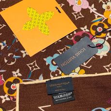 MONOGRAM INFINITY 140丝绒方巾 【140顶级丝绒双面同色】 Monogram Infinity 方巾 MONOGRAM INFINITY 140丝绒方巾 【140顶级丝绒双面同色】 Monogram Infinity 方巾