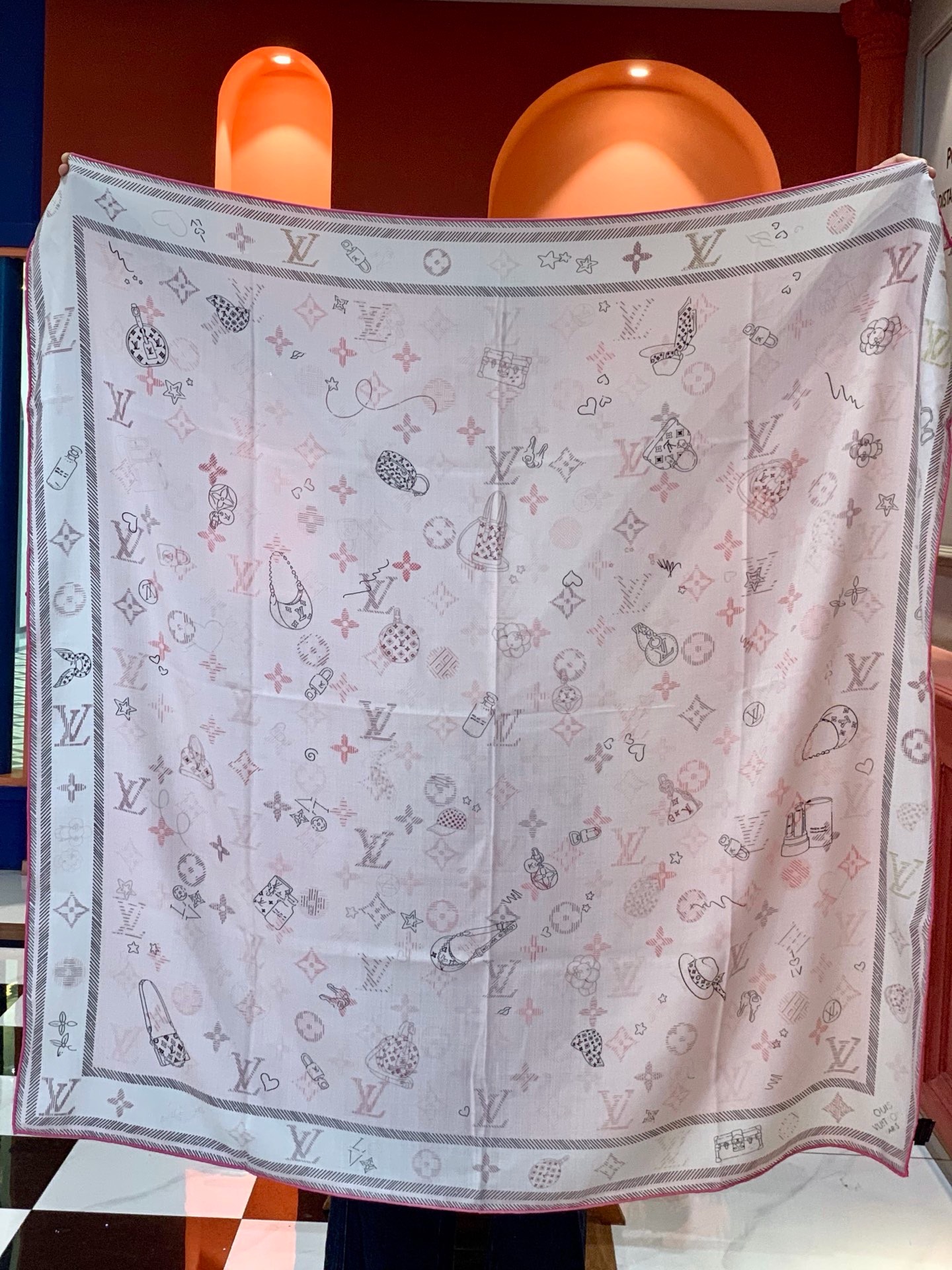 JARDIN DES PLANTES 140双面丝绒～ 【LV秋冬新品】 Jardin Des Plantes 丝绒披肩