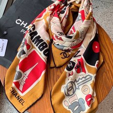 高级成衣系列~Chanel 【140双面同色丝绒披肩】 此系列谱写一曲自由轻灵的赞歌 本系列作品创新演绎品牌的风格符号 高级成衣系列~Chanel 【140双面同色丝绒披肩】 此系列谱写一曲自由轻灵的赞歌 本系列作品创新演绎品牌的风格符号
