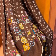 MONOGRAM INFINITY 140丝绒方巾 【140顶级丝绒双面同色】 Monogram Infinity 方巾 MONOGRAM INFINITY 140丝绒方巾 【140顶级丝绒双面同色】 Monogram Infinity 方巾