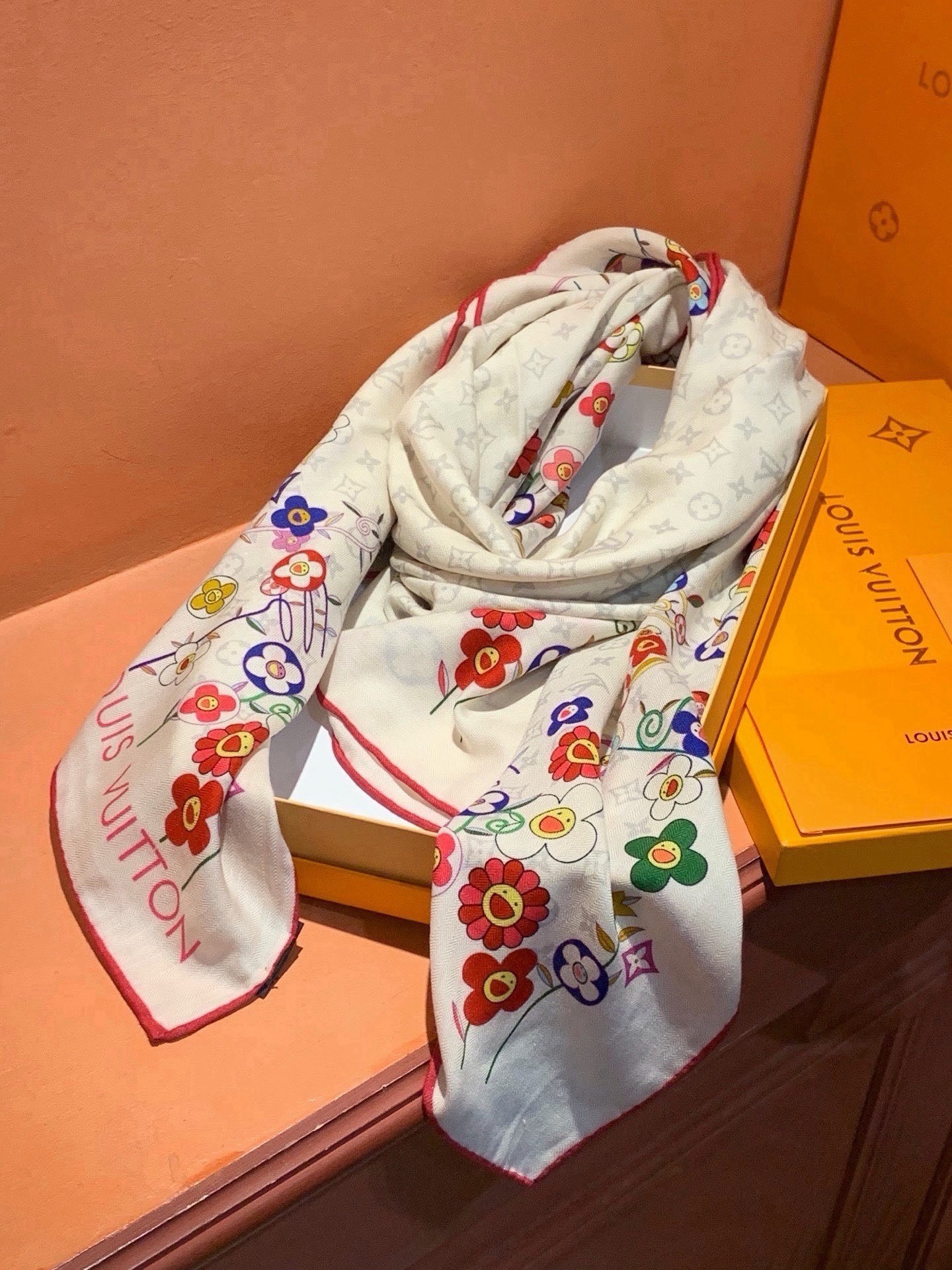 MONOGRAM INFINITY 140丝绒方巾 【140顶级丝绒双面同色】 Monogram Infinity 方巾