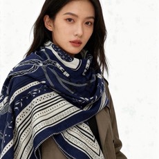 上新💕🔥丝绒方巾 【爱马仕春夏 亚马逊的庆典 Bandana,佩斯利花纹,生机勃勃的图案】(双面同色方巾)这款Herme 上新💕🔥丝绒方巾 【爱马仕春夏 亚马逊的庆典 Bandana,佩斯利花纹,生机勃勃的图案】(双面同色方巾)这款Herme