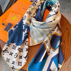JARDIN DES PLANTES 140双面丝绒~ 【LV秋冬新品】 Jardin Des Plantes 丝绒披肩 JARDIN DES PLANTES 140双面丝绒~ 【LV秋冬新品】 Jardin Des Plantes 丝绒披肩