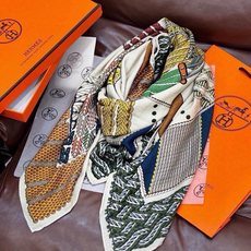 丝巾 |HERMES I Dressage Tressage Dressage Tressage | 盛装舞步 设计师: 丝巾 |HERMES I Dressage Tressage Dressage Tressage | 盛装舞步 设计师: