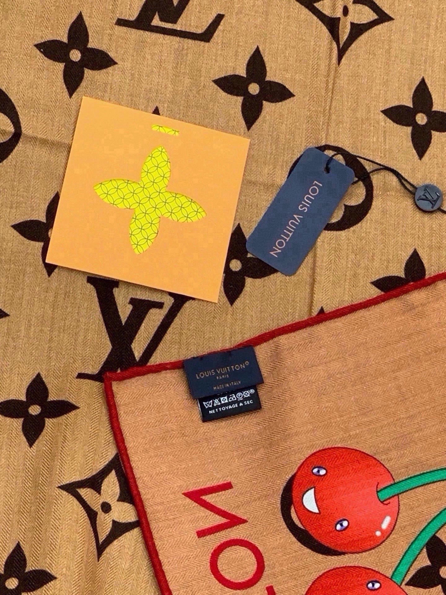 LV X TM MONOGRAM CERISE 140丝绒方巾 【140双面丝绒同色】 LV × TM Monogram
