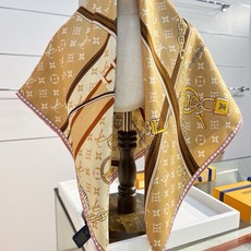 STRAP AND TRUNK SQUARE 90方巾 StraP And Trunk Square 方巾致敬品牌制箱传 STRAP AND TRUNK SQUARE 90方巾 StraP And Trunk Square 方巾致敬品牌制箱传