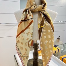 STRAP AND TRUNK SQUARE 90方巾 StraP And Trunk Square 方巾致敬品牌制箱传 STRAP AND TRUNK SQUARE 90方巾 StraP And Trunk Square 方巾致敬品牌制箱传