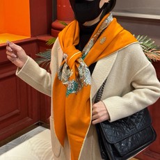 🆕 ❤ 双面同色【▪️卓尔不凡,高级有气场!!】非常抬人,带点故事的精彩!永远加分的hermes艺术单品!美中有趣味 🆕 ❤ 双面同色【▪️卓尔不凡,高级有气场!!】非常抬人,带点故事的精彩!永远加分的hermes艺术单品!美中有趣味