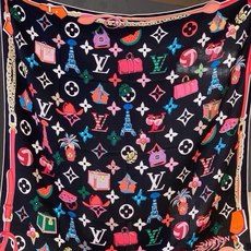 🆕 LV x TM 140披肩 【140顶级丝绒双面同色披肩】 本款L Multicolor披肩出自路易威登与知名日本 🆕 LV x TM 140披肩 【140顶级丝绒双面同色披肩】 本款L Multicolor披肩出自路易威登与知名日本
