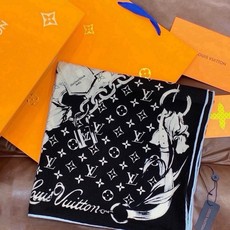 🆕 LV x TM 140披肩 【140顶级丝绒双面同色披肩】 本款L Multicolor披肩出自路易威登与知名日本 🆕 LV x TM 140披肩 【140顶级丝绒双面同色披肩】 本款L Multicolor披肩出自路易威登与知名日本