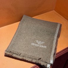 🆕 EM🆕 PORIO ARMANI。EA阿玛尼。秋冬新品,男士羊绒围巾。,无敌贴身质感,弹力极好,超级搭配王,EA 🆕 EM🆕 PORIO ARMANI。EA阿玛尼。秋冬新品,男士羊绒围巾。,无敌贴身质感,弹力极好,超级搭配王,EA