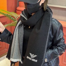 🆕 EM🆕 PORIO ARMANI。EA阿玛尼。秋冬新品,男士羊绒围巾。,无敌贴身质感,弹力极好,超级搭配王,EA 🆕 EM🆕 PORIO ARMANI。EA阿玛尼。秋冬新品,男士羊绒围巾。,无敌贴身质感,弹力极好,超级搭配王,EA