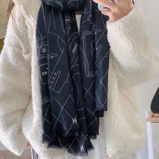 🆕 💟上新🌺羊绒披肩🌟长巾!强烈推荐价格超美!实物更美羊绒面料!纹理清晰、细腻可见 每一个套色、每一个笔触,都是用心去勾 🆕 💟上新🌺羊绒披肩🌟长巾!强烈推荐价格超美!实物更美羊绒面料!纹理清晰、细腻可见 每一个套色、每一个笔触,都是用心去勾