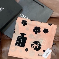 🆕 上新❤️ 【Chanel】 经典茶花优雅Coco风,Chanel最新菱格丝绒大方巾~气质到骨子里,香奶奶新一季的 🆕 上新❤️ 【Chanel】 经典茶花优雅Coco风,Chanel最新菱格丝绒大方巾~气质到骨子里,香奶奶新一季的