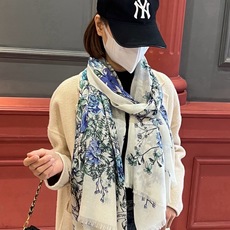 🆕 会发光发亮的围巾💃🏻💃🏻D家【D花香明媚】‼️抢‼️VI🆕 P推荐 ‼️👍下手一定要快【高端 大爱 ‼️纯羊绒 🆕 会发光发亮的围巾💃🏻💃🏻D家【D花香明媚】‼️抢‼️VI🆕 P推荐 ‼️👍下手一定要快【高端 大爱 ‼️纯羊绒