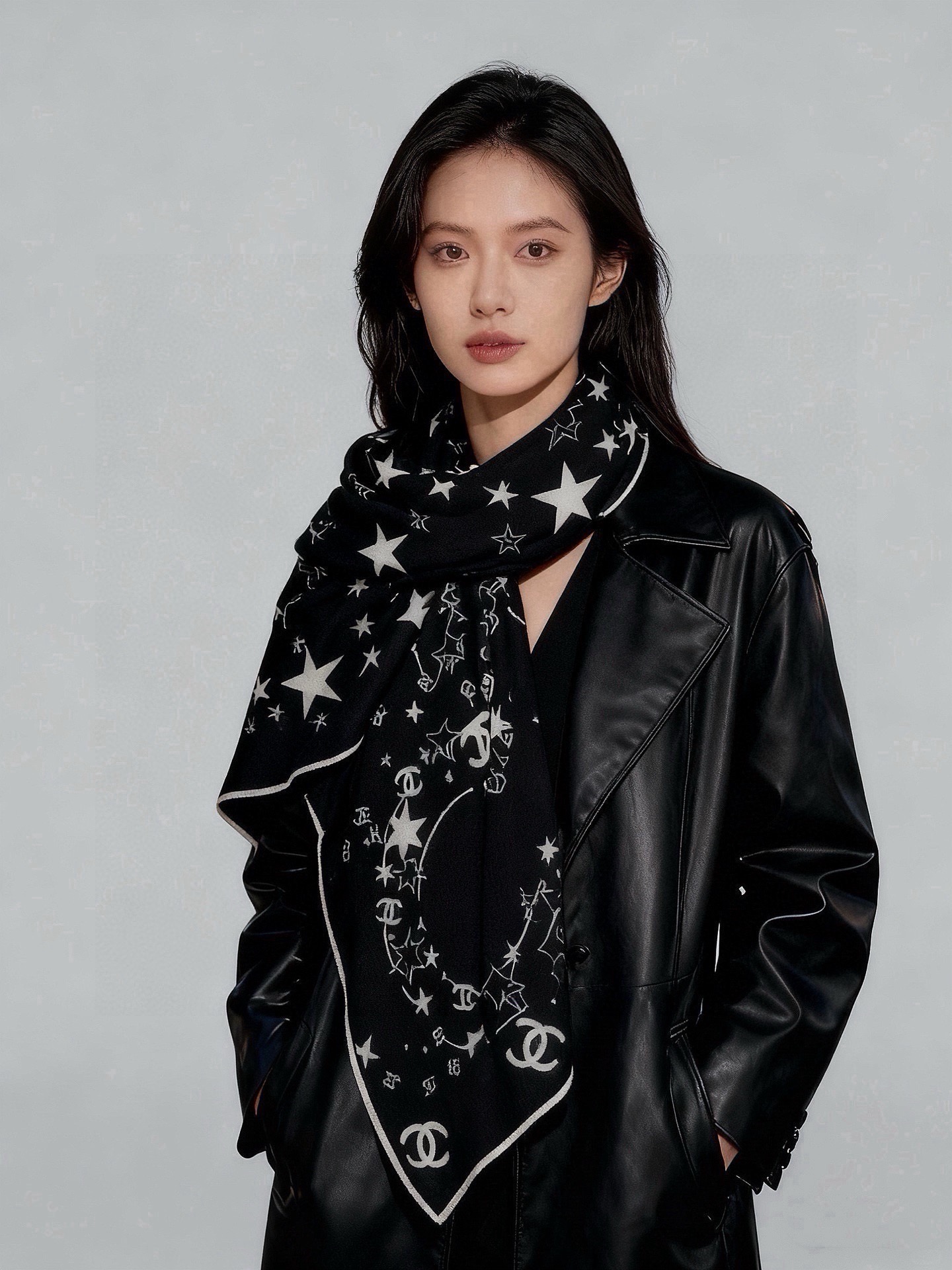 🆕   Chanel ~新品～ 【140顶级丝绒双面同色】 繁星点点与双C的完美结合 适合各种场合搭配使用 黑白两色经典