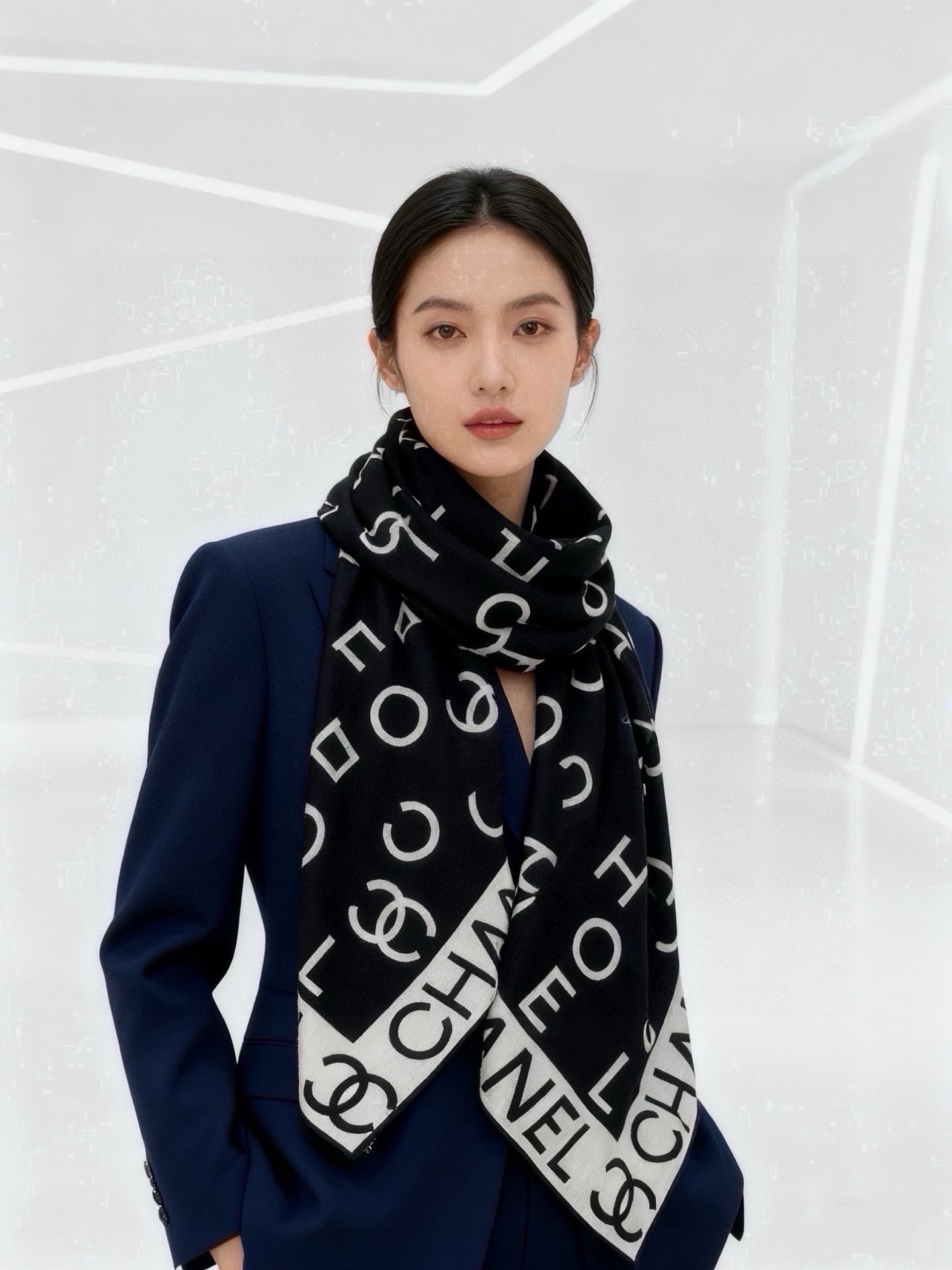 🆕  Chanel ~ 【140顶级双面丝绒披肩】 香家logo与字母的完美碰撞设计 底部还有隐隐约约的双C小Logo 