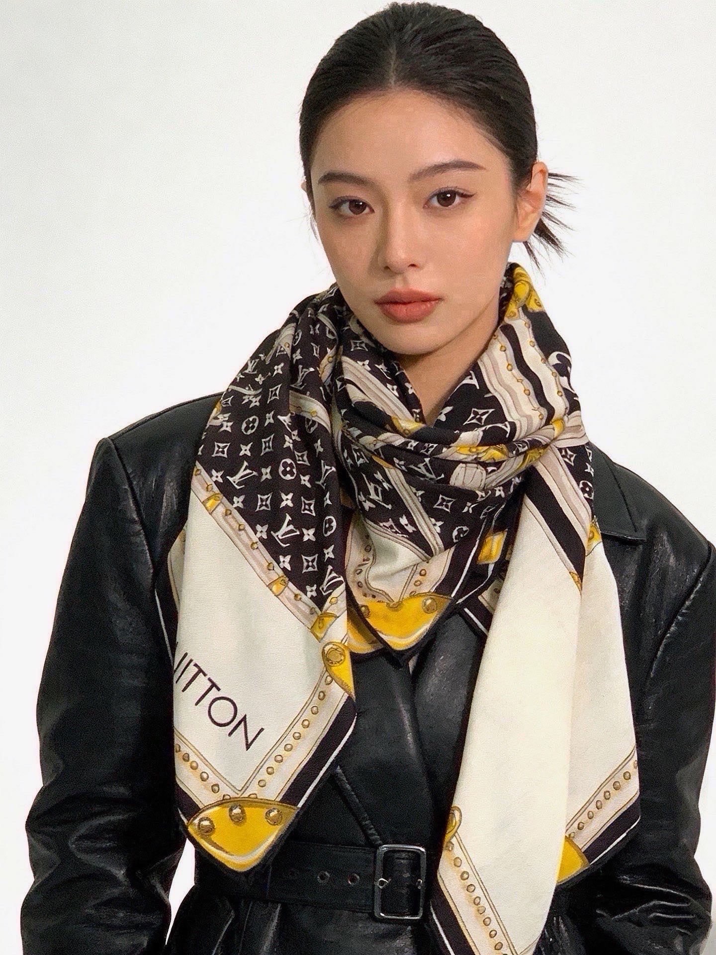 🆕  MY NEVERFULL 140丝绒方巾 【140顶级丝绒双面同色】 My Neverfull 丝绒方巾回溯 Ne